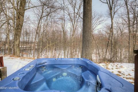 3465 34th St, Hamilton, MI 49419 photo 11