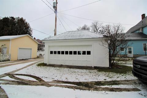 360 2nd St, Manistee, MI 49660 photo 28