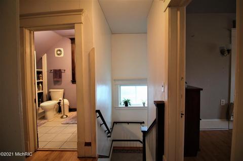 360 2nd St, Manistee, MI 49660 photo 17