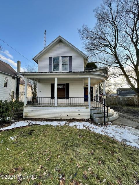 125 Hart St, Marshall, MI 49068 photo 2