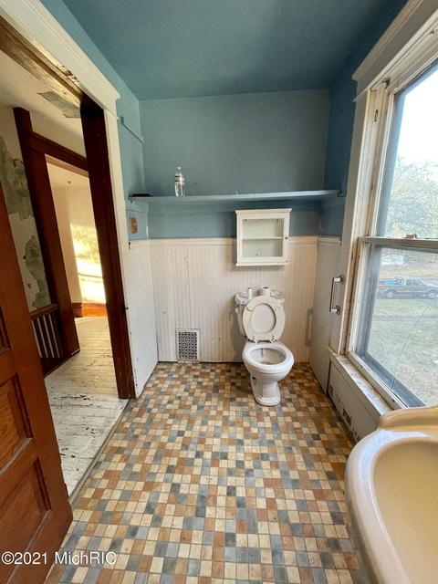 125 Hart St, Marshall, MI 49068 photo 23