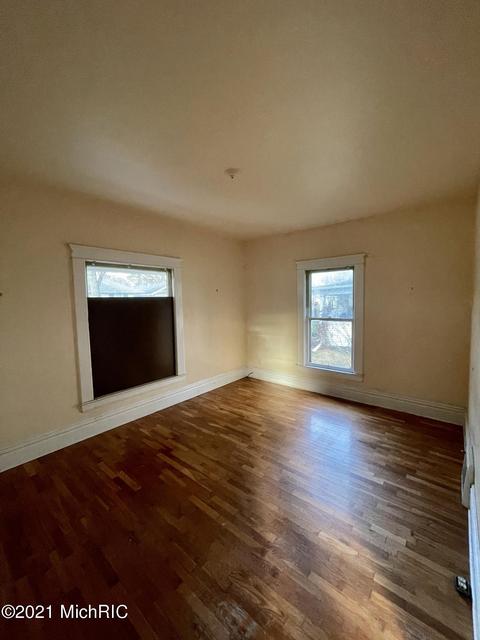 125 Hart St, Marshall, MI 49068 photo 11