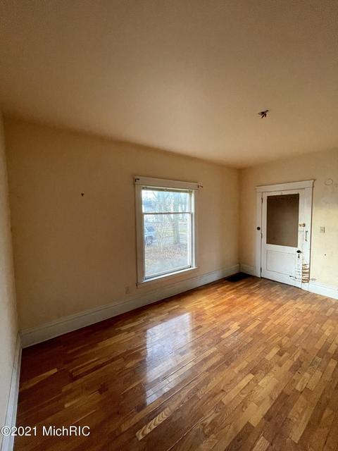125 Hart St, Marshall, MI 49068 photo 12