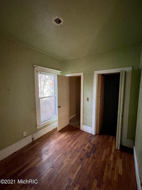 125 Hart St, Marshall, MI 49068 photo 16