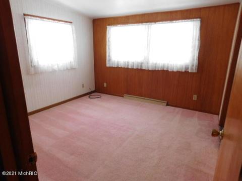 8613 E Loop Rd, Hesperia, MI 49421 photo 18