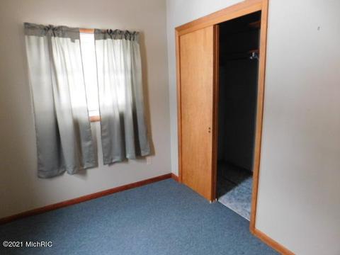 8613 E Loop Rd, Hesperia, MI 49421 photo 21