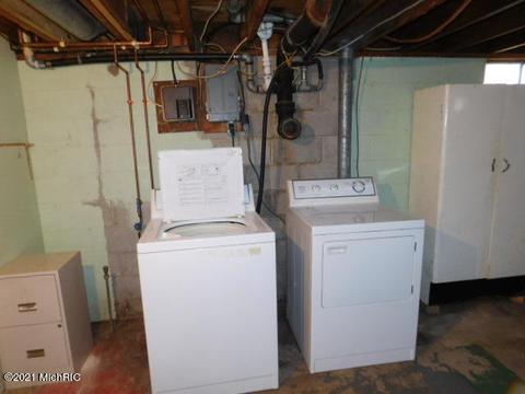 8613 E Loop Rd, Hesperia, MI 49421 photo 24