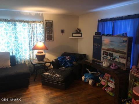 9980 50th Ave, Remus, MI 49340 photo 8