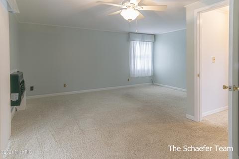 209 Maple St, Lowell, MI 49331 photo 11