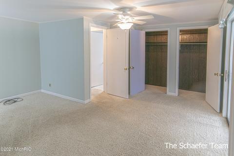 209 Maple St, Lowell, MI 49331 photo 15