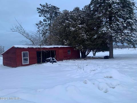 23687 30th Ave, Sears, MI 49679 photo 13