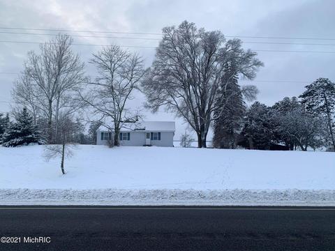 23687 30th Ave, Sears, MI 49679 photo 9