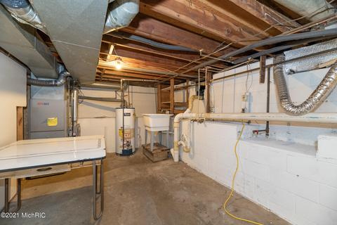 313 Meadow Dr, Augusta, MI 49012 photo 23