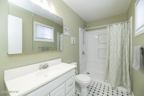 313 Meadow Dr, Augusta, MI 49012 photo 17