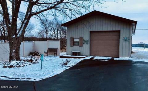 59395 Stoldt Rd, Three Rivers, MI 49093 photo 2