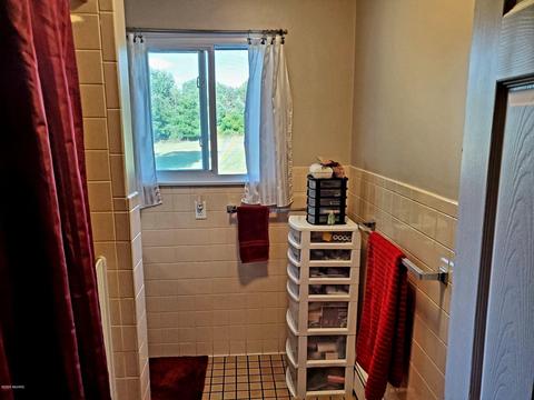 931 Warner St, Whitehall, MI 49461 photo 16