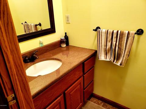 931 Warner St, Whitehall, MI 49461 photo 10