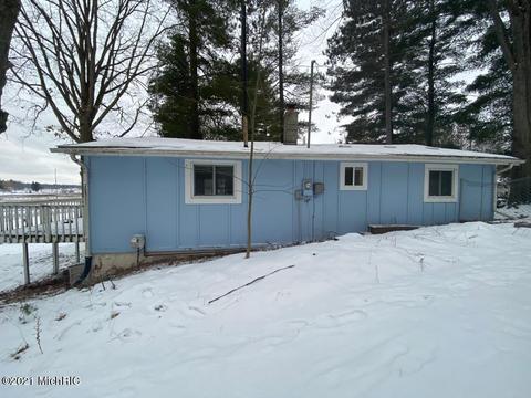 3871 Pine Rd, Beaverton, MI 48612 photo 4