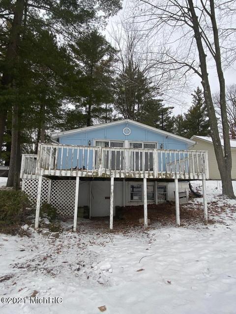 3871 Pine Rd, Beaverton, MI 48612 photo 1