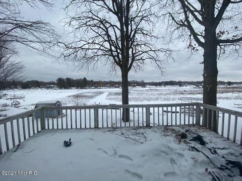 3871 Pine Rd, Beaverton, MI 48612 photo 2