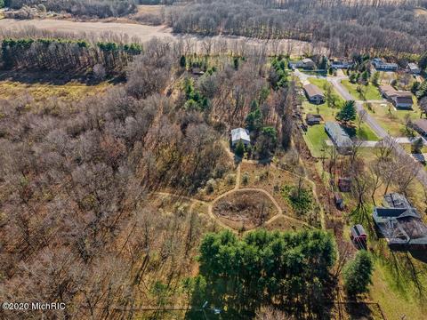 4190 E River Rd, Buchanan, MI 49107 photo 33