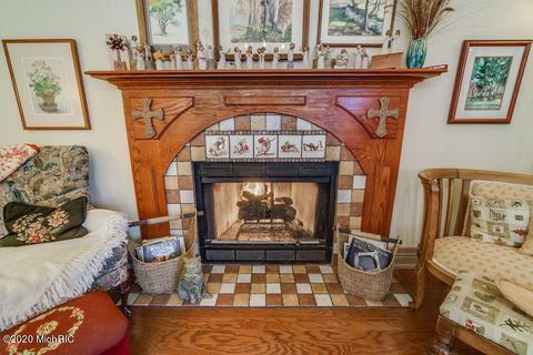 4190 E River Rd, Buchanan, MI 49107 photo 4