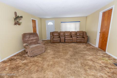 511 S Main St, Waldron, MI 49288 photo 23