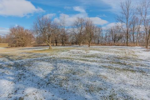 511 S Main St, Waldron, MI 49288 photo 10