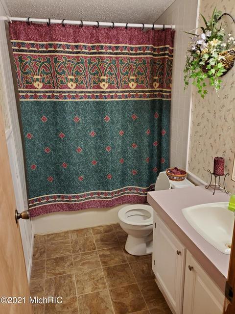 53569 B Ave, Three Rivers, MI 49093 photo 17