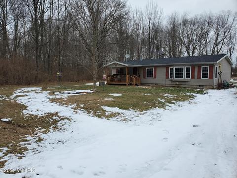 53569 B Ave, Three Rivers, MI 49093 photo 3