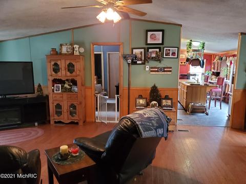 53569 B Ave, Three Rivers, MI 49093 photo 10
