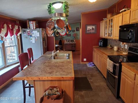 53569 B Ave, Three Rivers, MI 49093 photo 7
