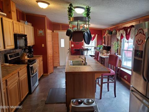 53569 B Ave, Three Rivers, MI 49093 photo 8