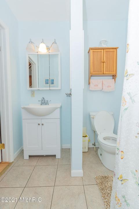 206 W Mill St, Waldron, MI 49288 photo 30