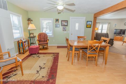 206 W Mill St, Waldron, MI 49288 photo 17