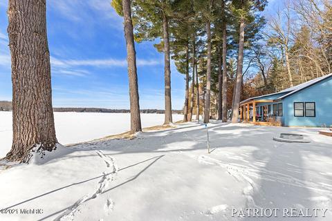 8813 Bluff St, Newaygo, MI 49337 photo 42
