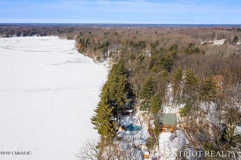 8813 Bluff St, Newaygo, MI 49337 photo 48