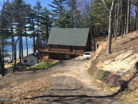 8813 Bluff St, Newaygo, MI 49337 photo 65