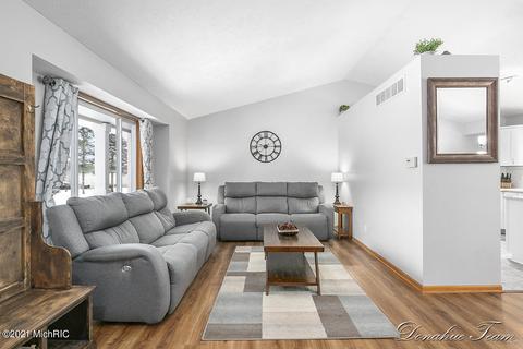 345 River Place Dr, Lowell, MI 49331 photo 26