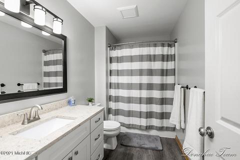 345 River Place Dr, Lowell, MI 49331 photo 37