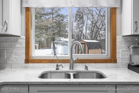 345 River Place Dr, Lowell, MI 49331 photo 33