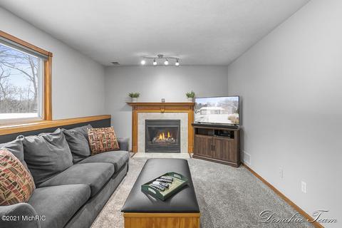 345 River Place Dr, Lowell, MI 49331 photo 40