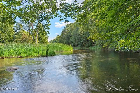 345 River Place Dr, Lowell, MI 49331 photo 24