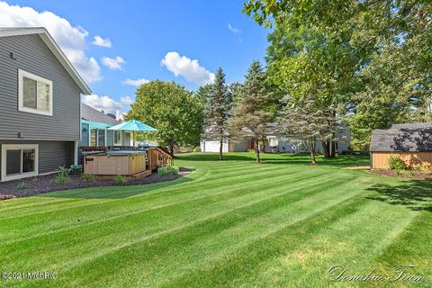 345 River Place Dr, Lowell, MI 49331 photo 11