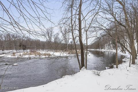 345 River Place Dr, Lowell, MI 49331 photo 21