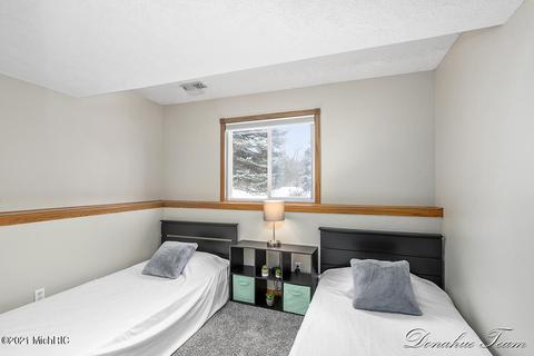 345 River Place Dr, Lowell, MI 49331 photo 38