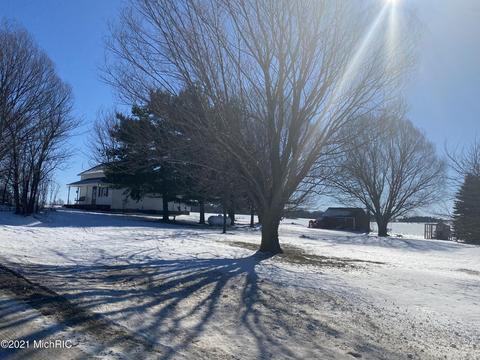 4482 E Bippley Rd, Sunfield, MI 48890 photo 7