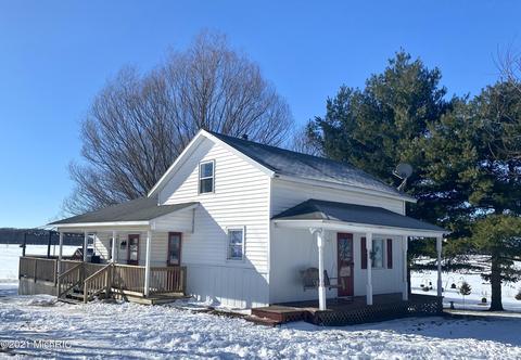 4482 E Bippley Rd, Sunfield, MI 48890 photo 1
