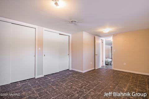 231 E State Rd, Grant, MI 49327 photo 29