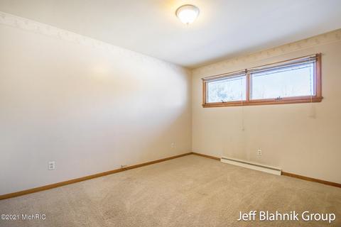 231 E State Rd, Grant, MI 49327 photo 20